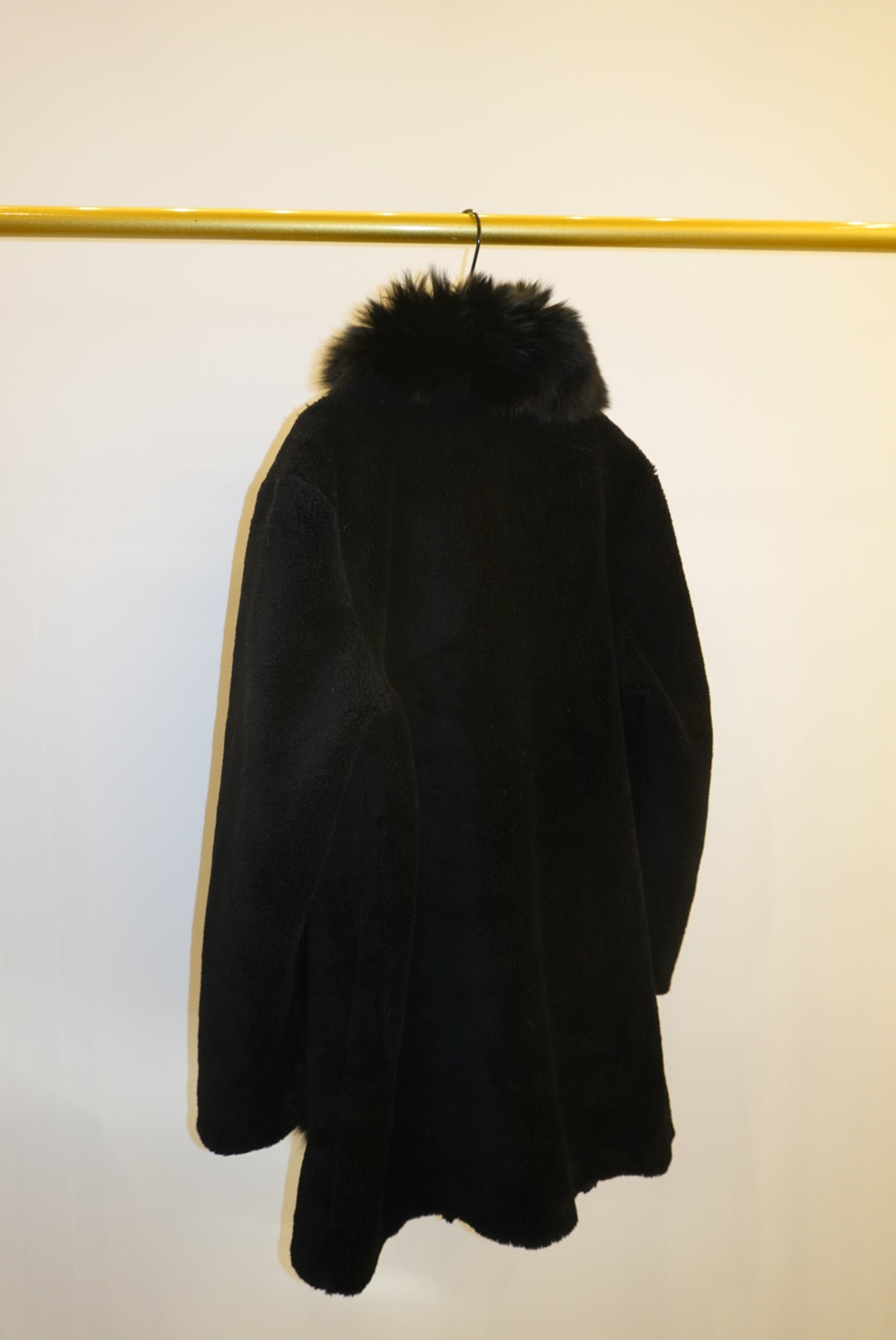black sheep coat with fox fur 
