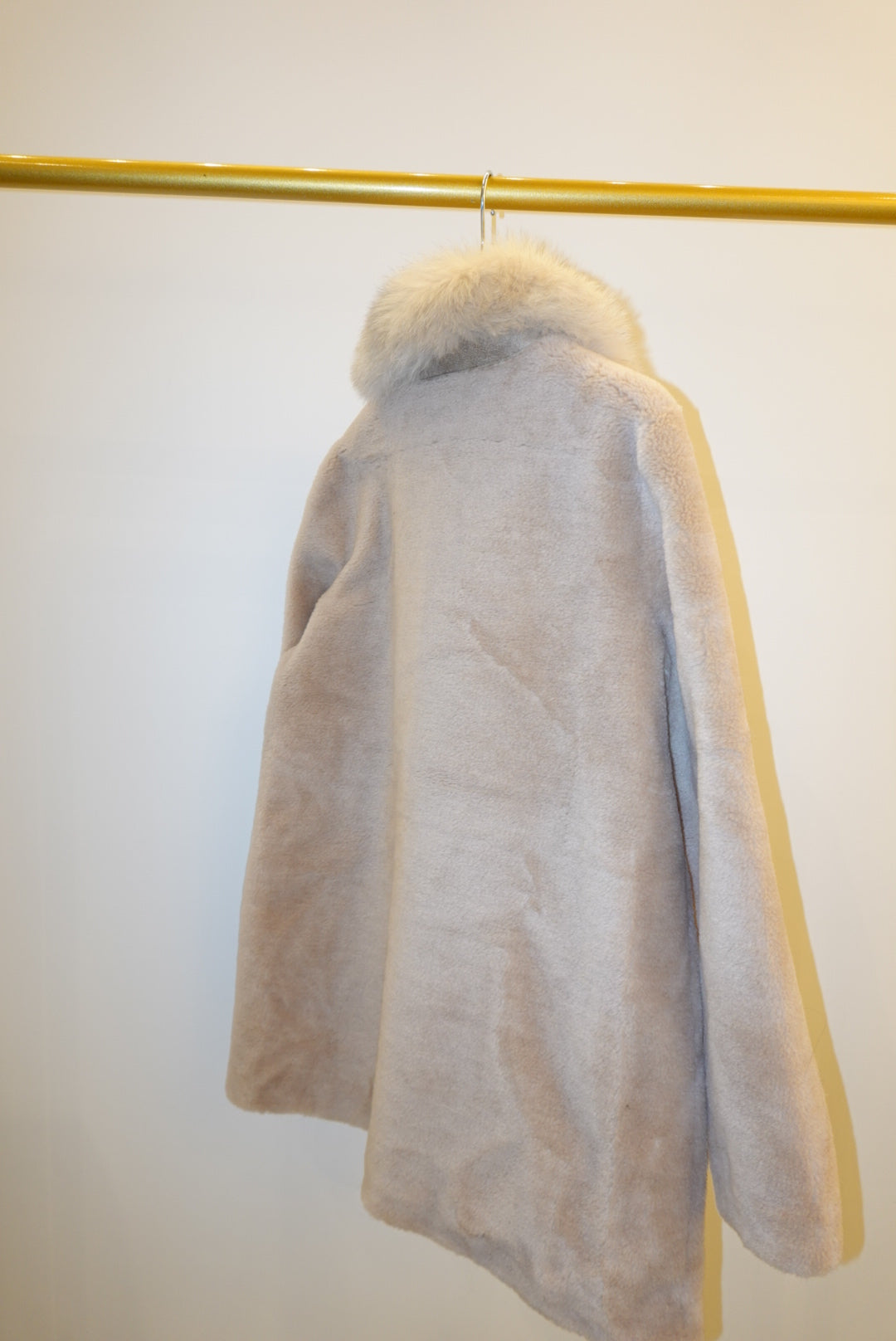 Beige sheep coat with fox fur 