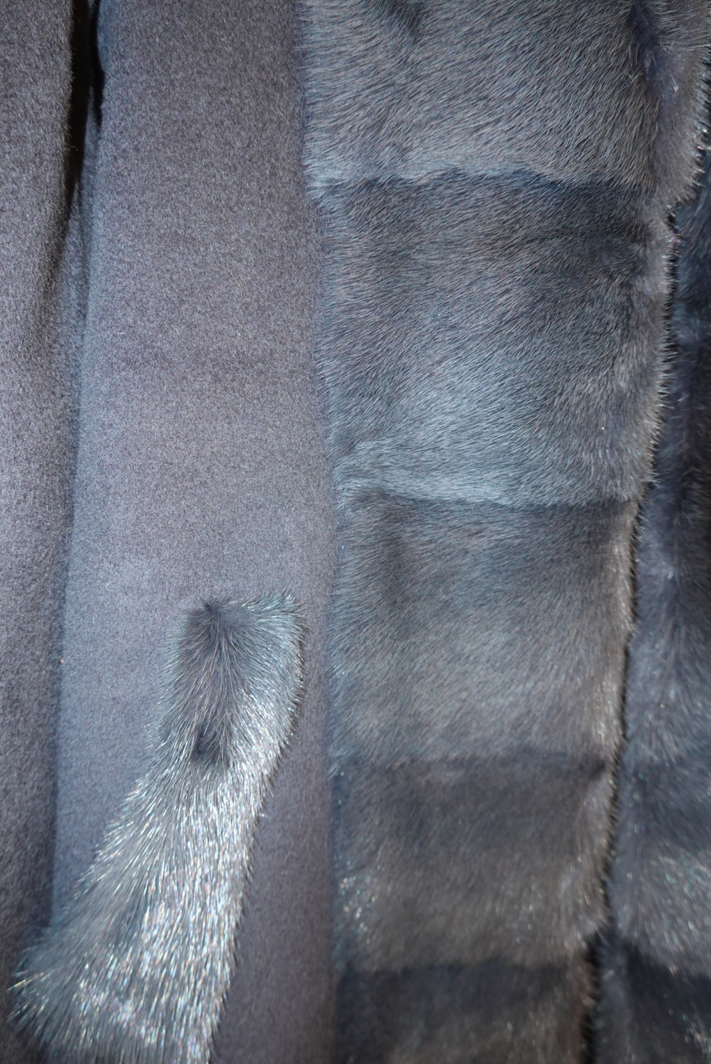 Blue cashmere coat with mink fur 
