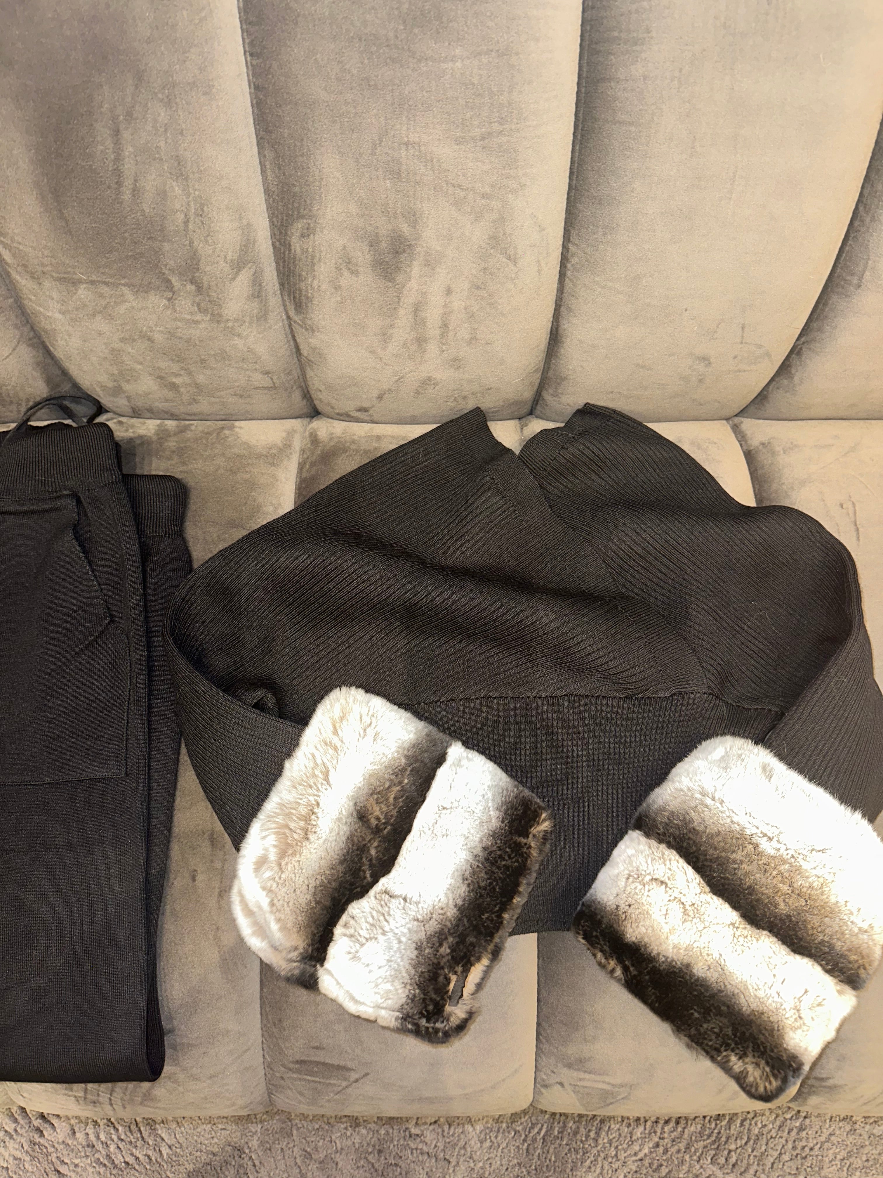 The Chinchilla Lounge Set