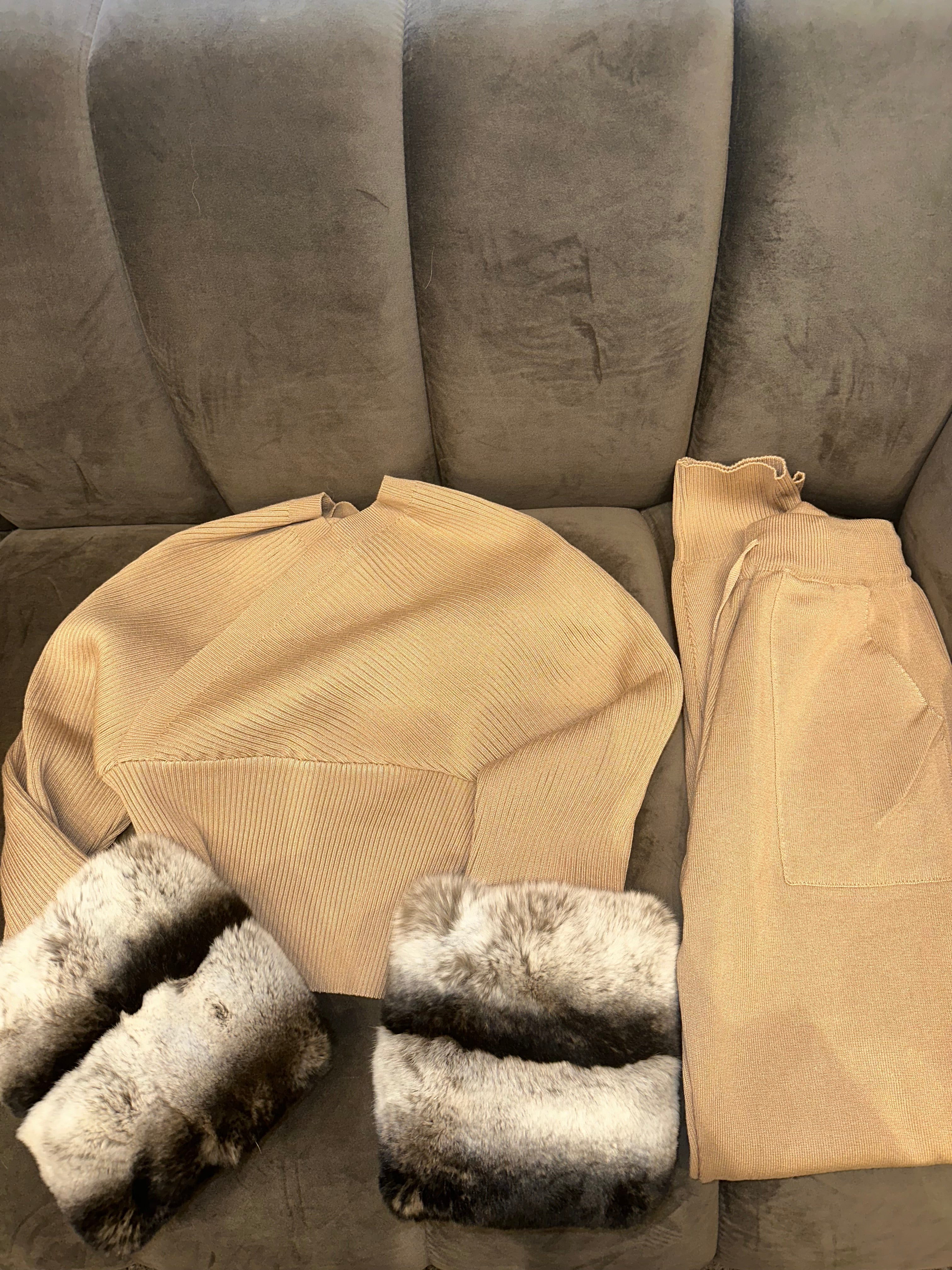 The Chinchilla Lounge Set
