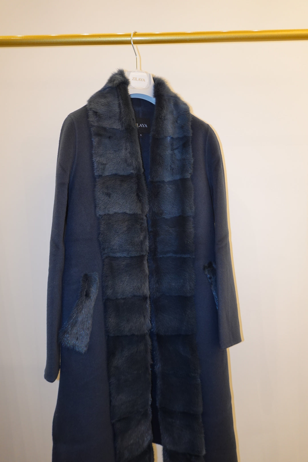 Blue cashmere coat with mink fur 